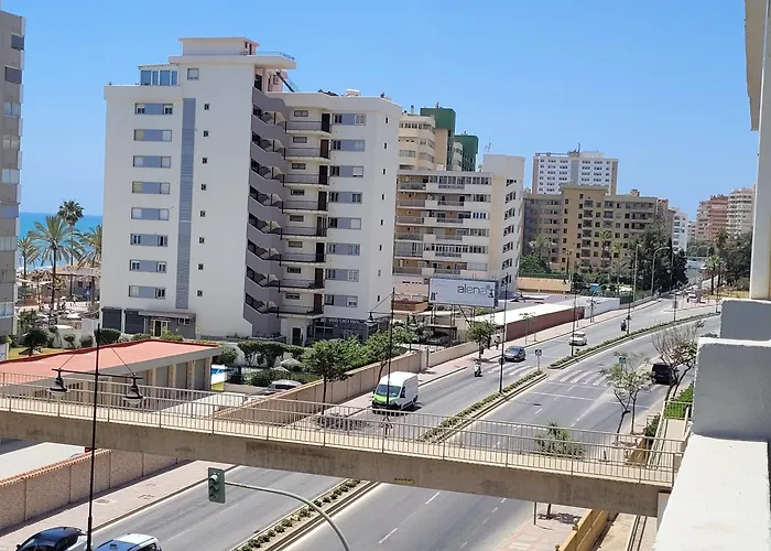 Gran Con Vistas Al Mar & Parking Fuengirola