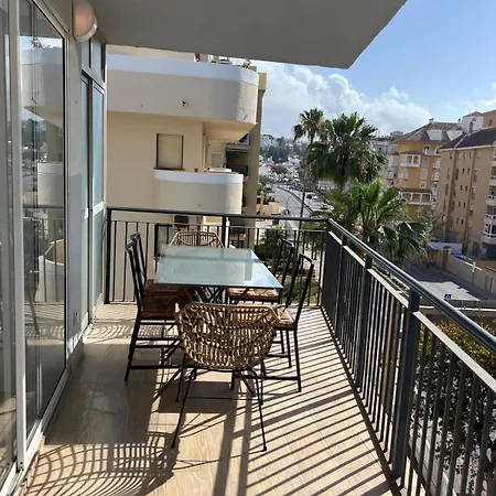 Gran Con Vistas Al Mar & Parking Apartment Fuengirola