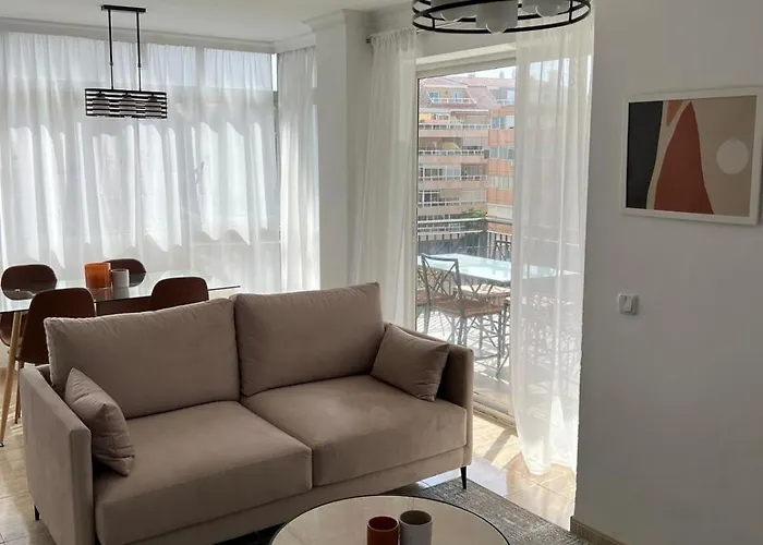 Gran Con Vistas Al Mar & Parking Fuengirola